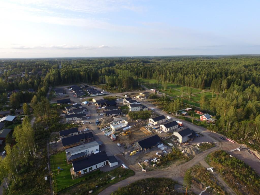 Vårdalens småhusområde under uppbyggnad.