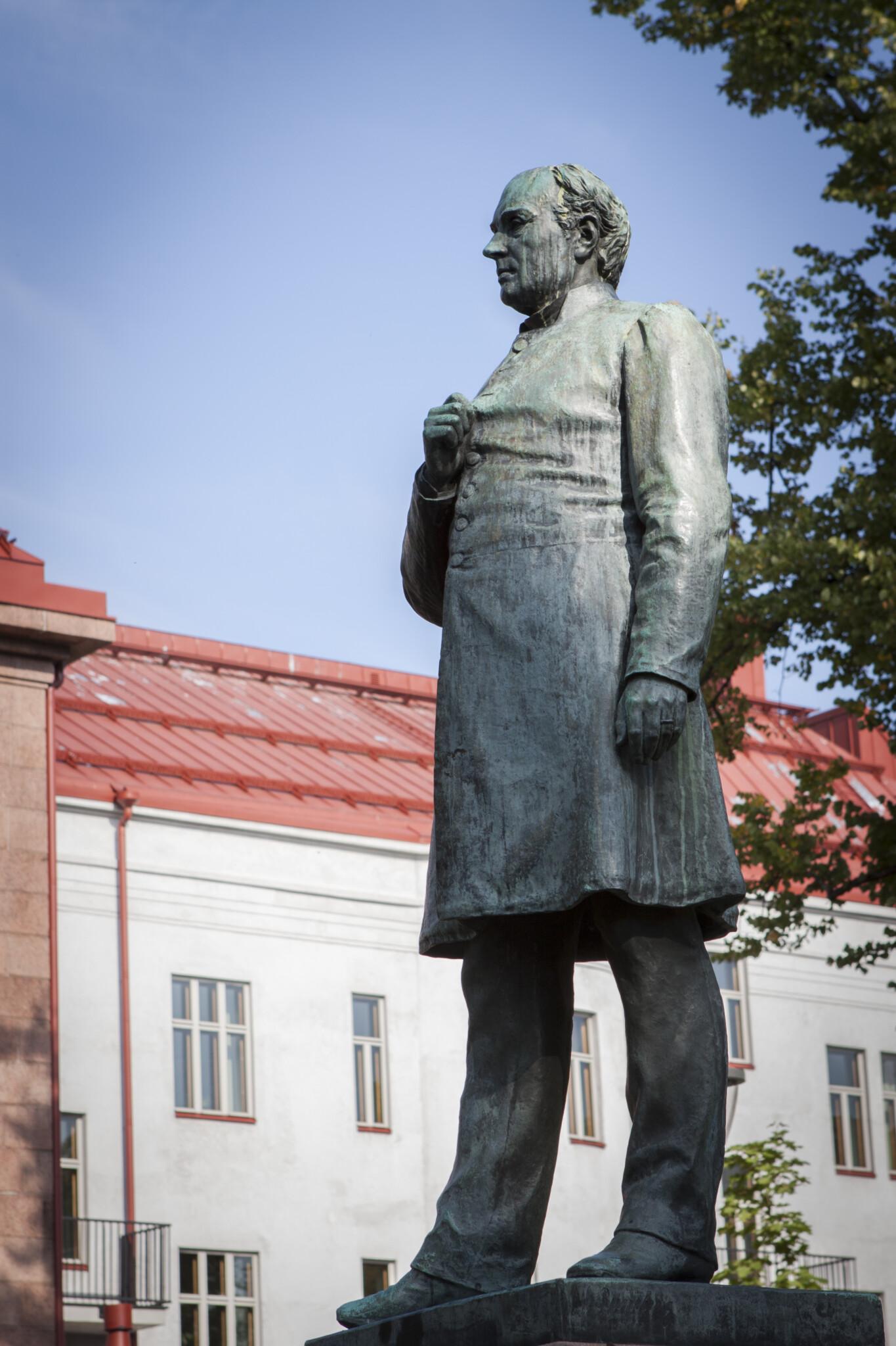 Jl Runeberg J. L. Runebergin patsas - Porvoo