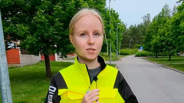 Sommarjobbare Emmi från stadsinfra.