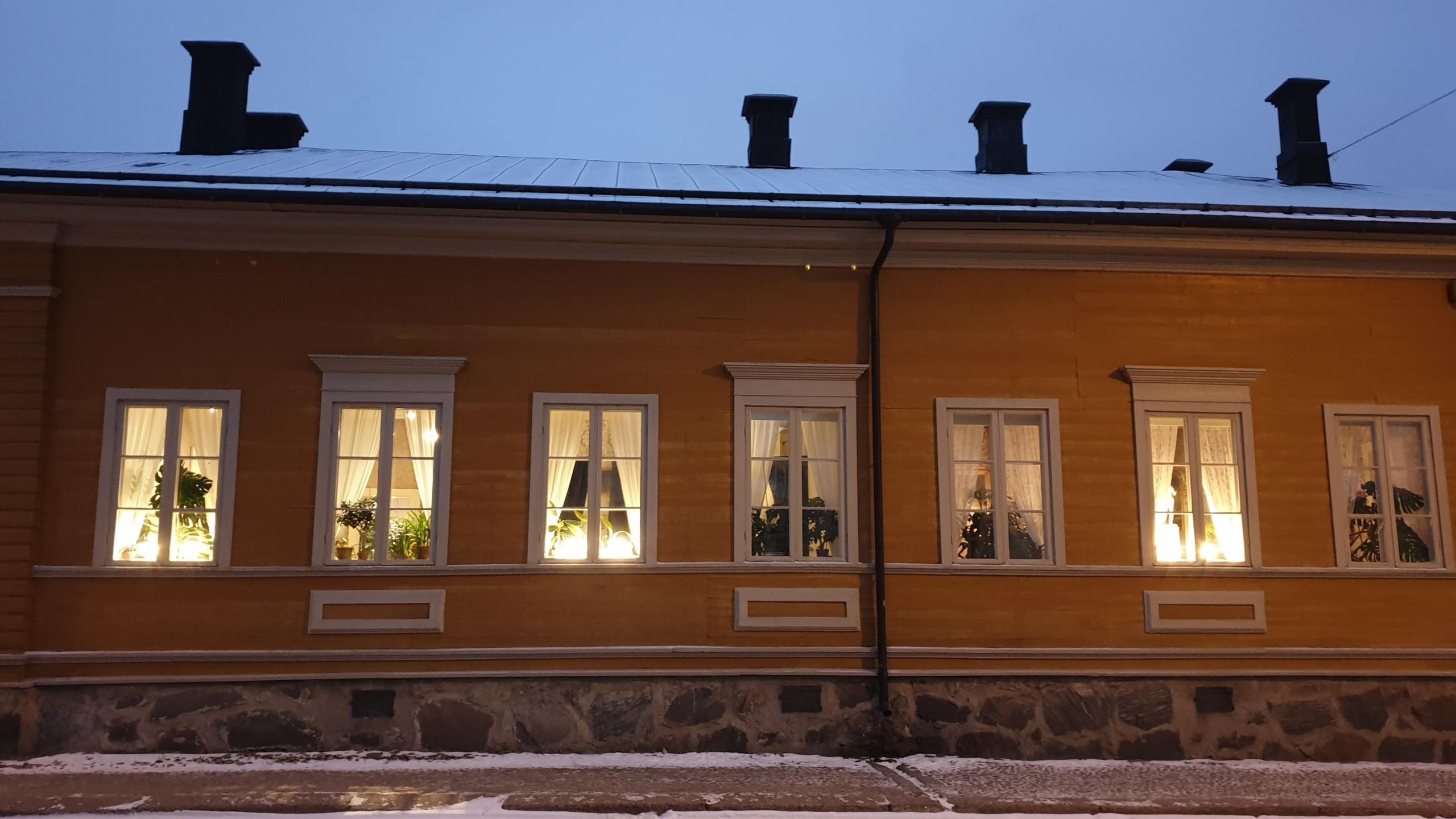 Runebergin koti talvella