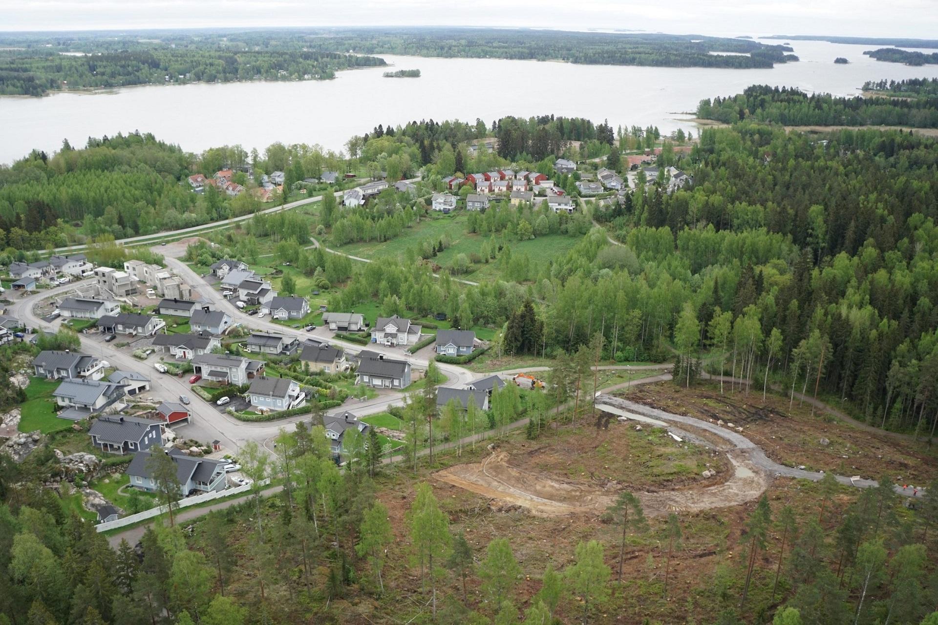 Ilmakuva Haikkoonlammen pientaloalueelta.