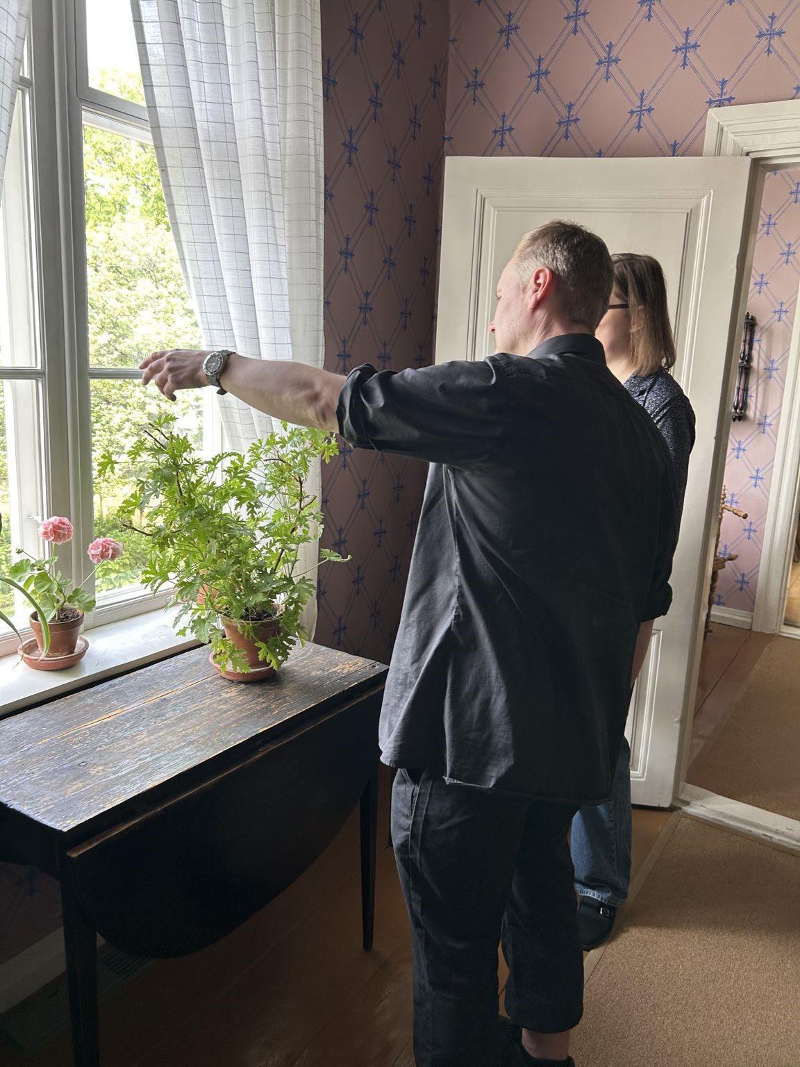 Opastuksella Runebergin keittiössä