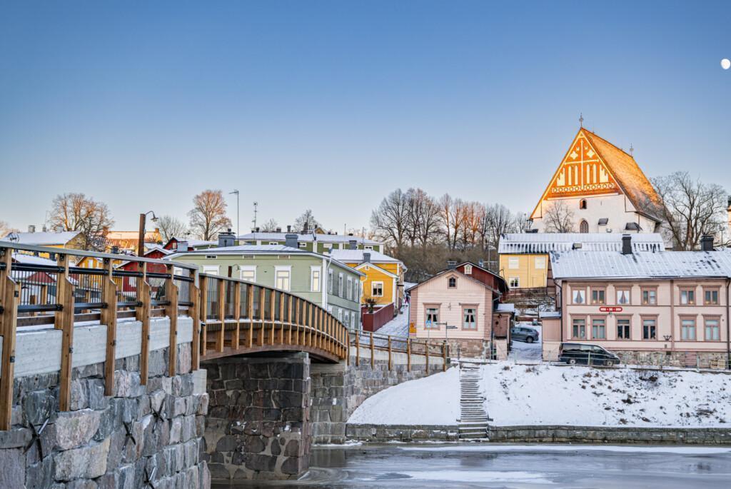 Den förnyade Gamla bron i Borgå just efter renoveringen slutade 2025.